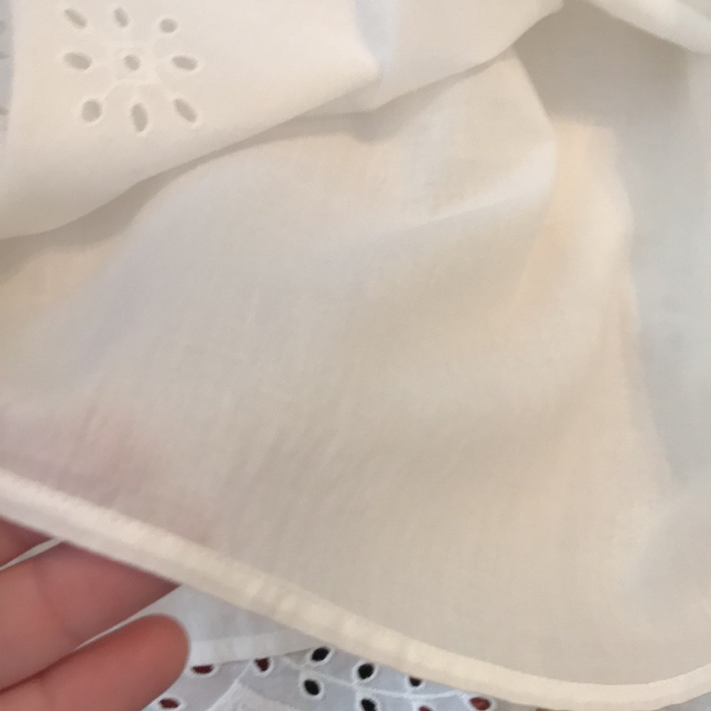 BIN6 Nine West White Delicate Eyelet Summer Tank with Spaghetti Straps - Picture 11 of 11